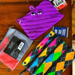 Assorted children’s pencil cases ✏️💌